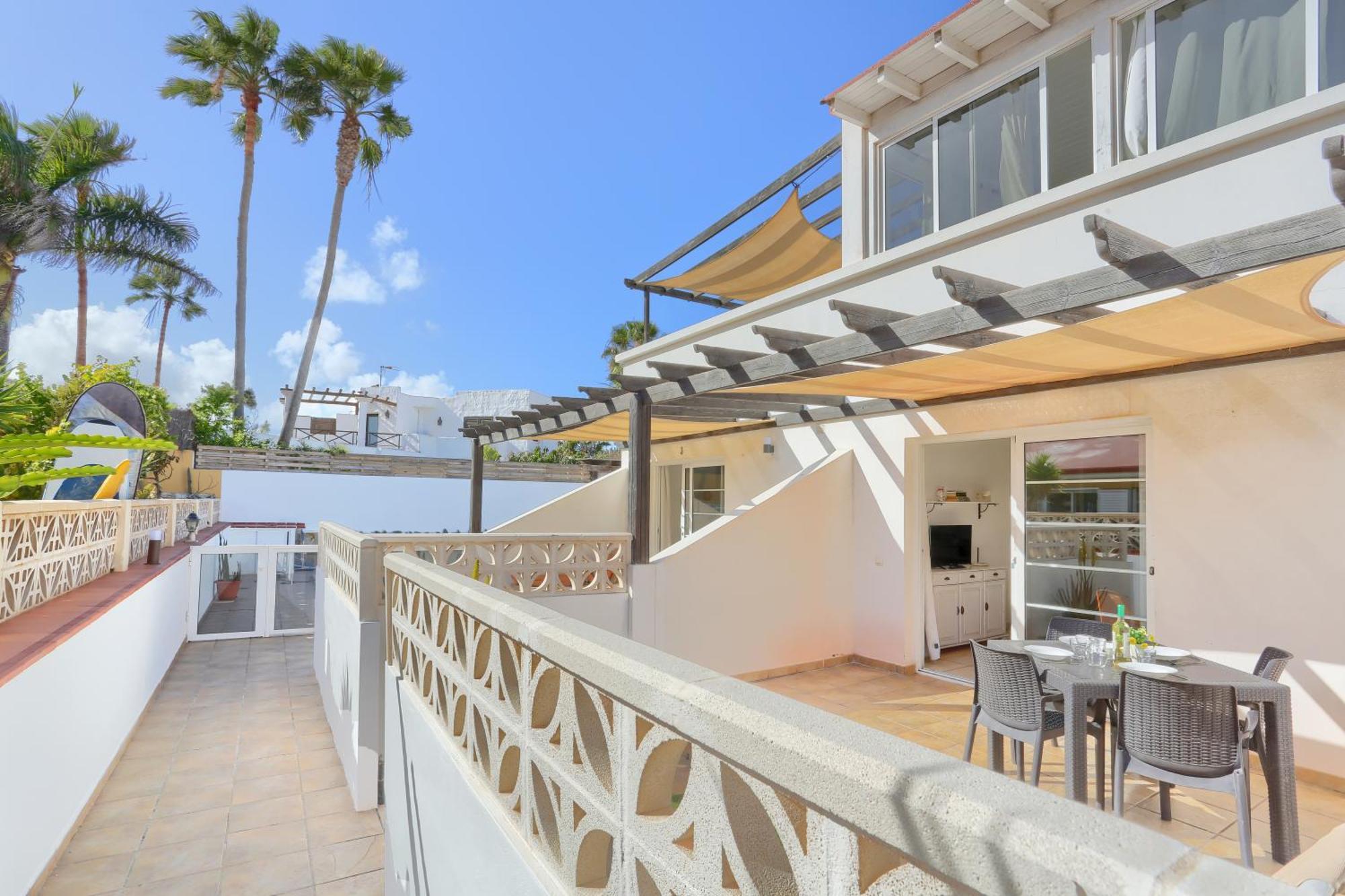 Residencia Lena Apartment Corralejo Exterior photo